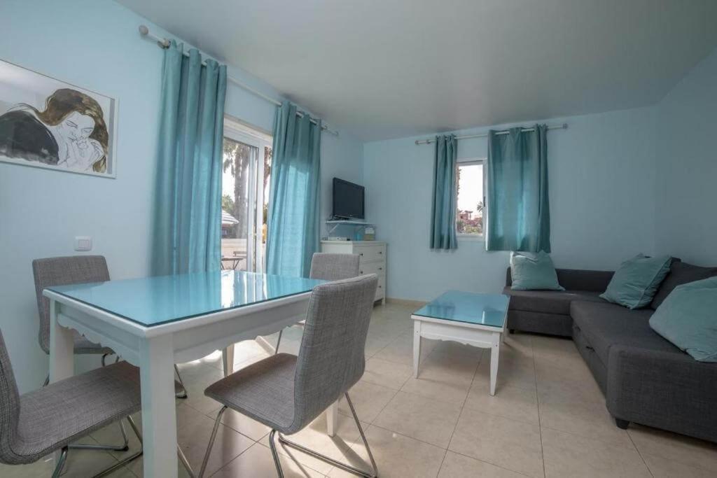Lightbooking Oasis Royal Corralejo F311 Kültér fotó